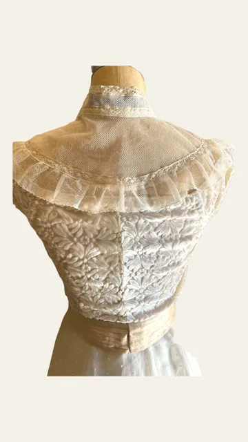 Antique Edwardian Collar OOTD