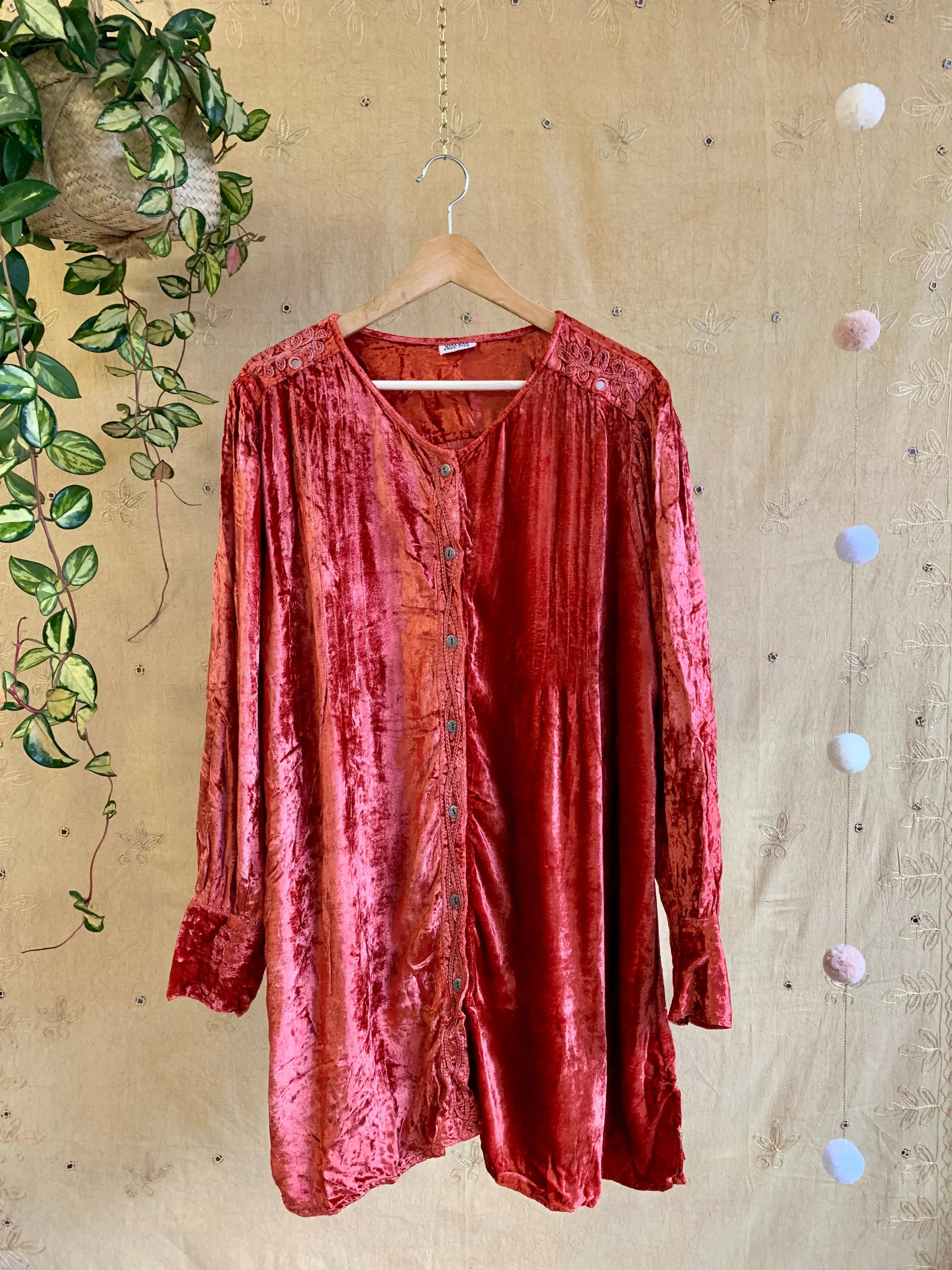Bishop Sleeve Velvet Overcoat